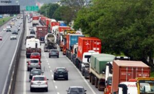 Agilidade e eficiência no pátio logístico